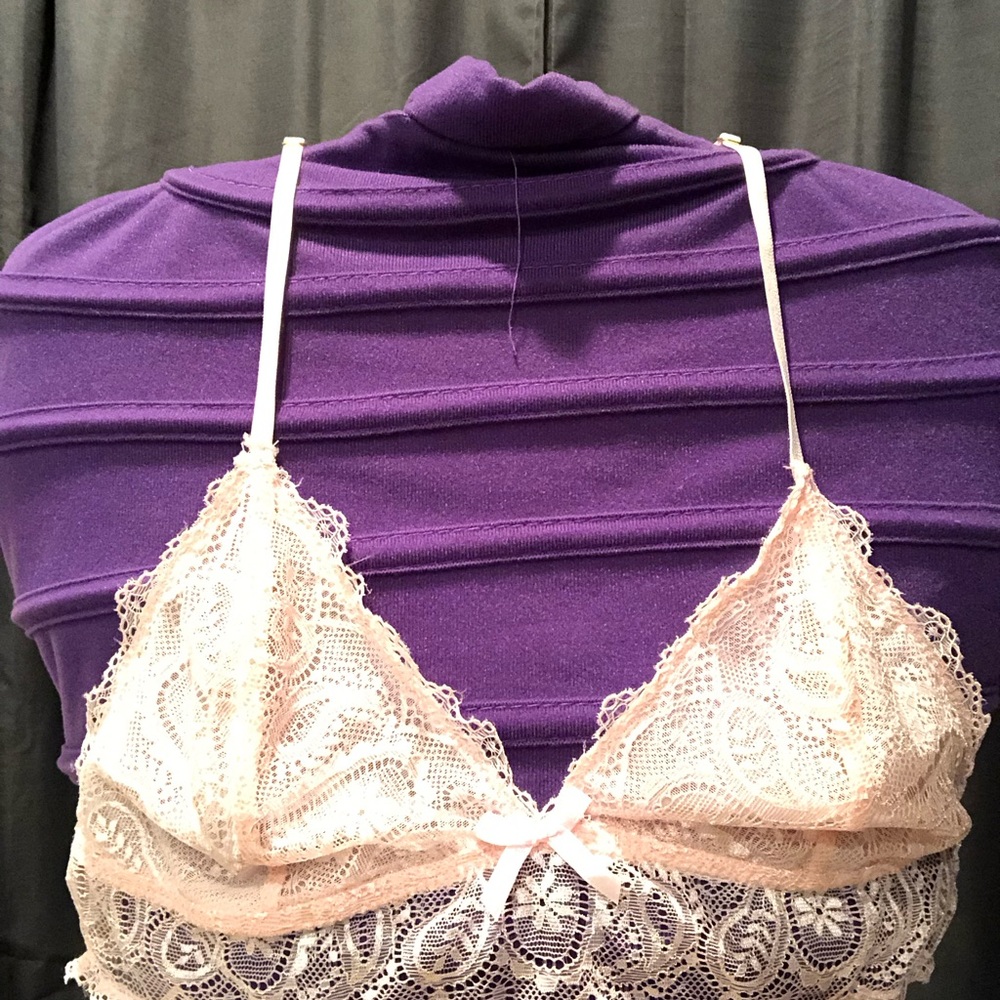 Seven 'til Midnight - Lace Bralette - Pink